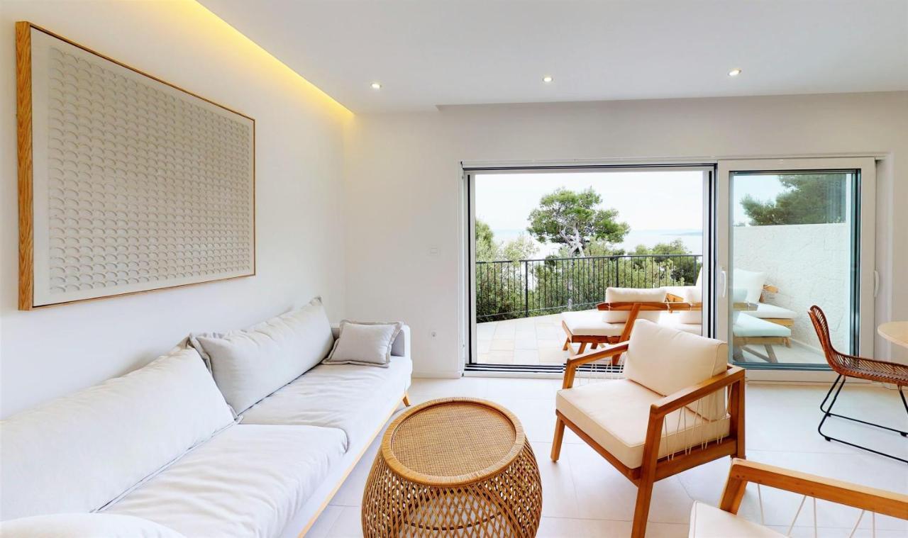 Gemuetliche Villa Mit Pool Brela Exterior photo